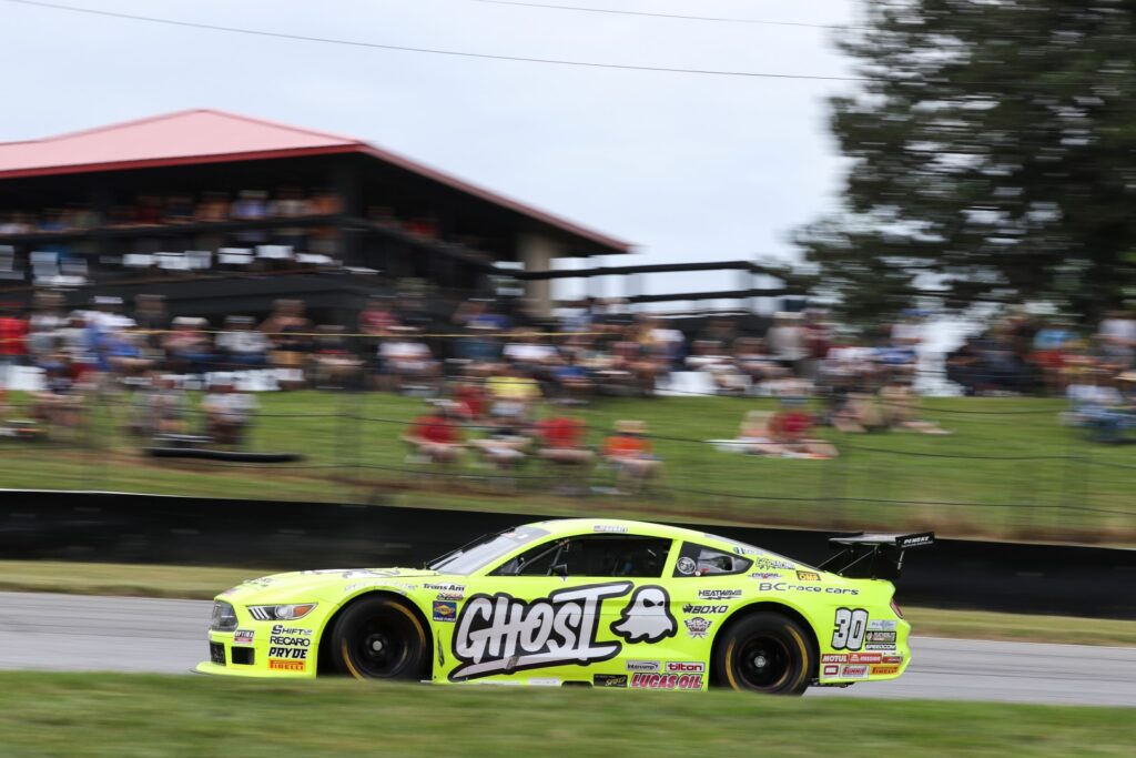 Michele Abbate racing across the track at Mid Ohio